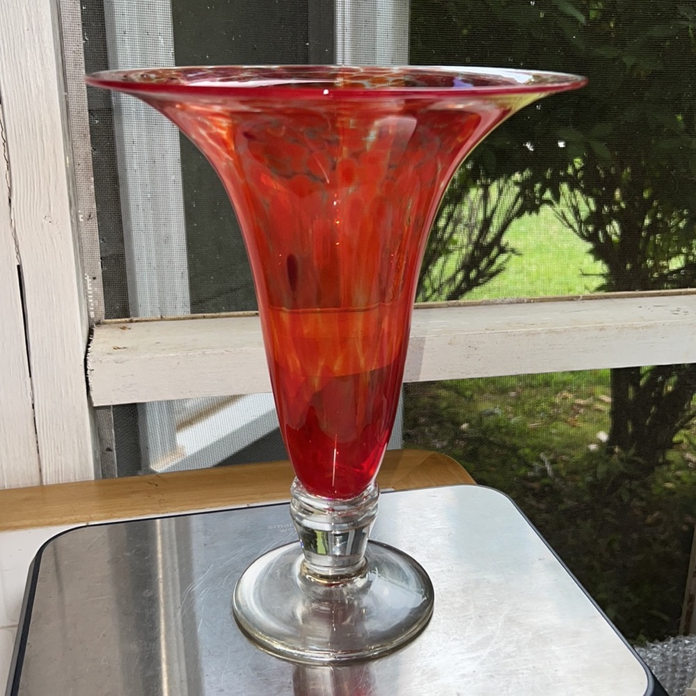 Vintage Cranberry & Clear Splattered Footed Art Glass Vase Signed - Picture 4 of 6
